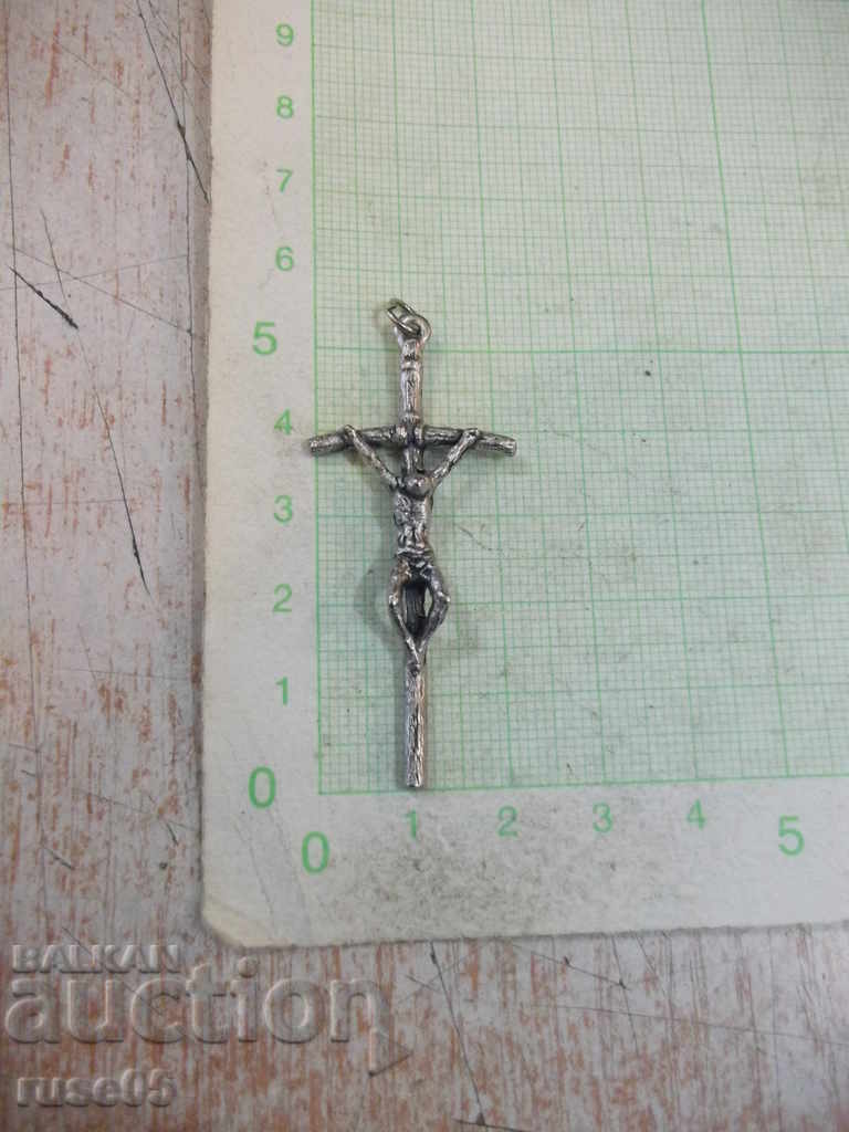 Cross with a crucifix - 3.37 g.