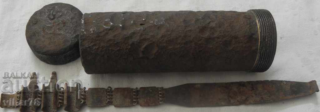 Delivery of an old military ribbon box with part of a ribbon Delivery of an old military ribbon box with part of a ribbon