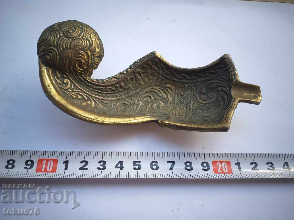 Livrarea SCRUMIERA BRONZ ALAMA GRAVURA MARCAJ Livrarea SCRUMIERA BRONZ ALAMA GRAVURA MARCAJ