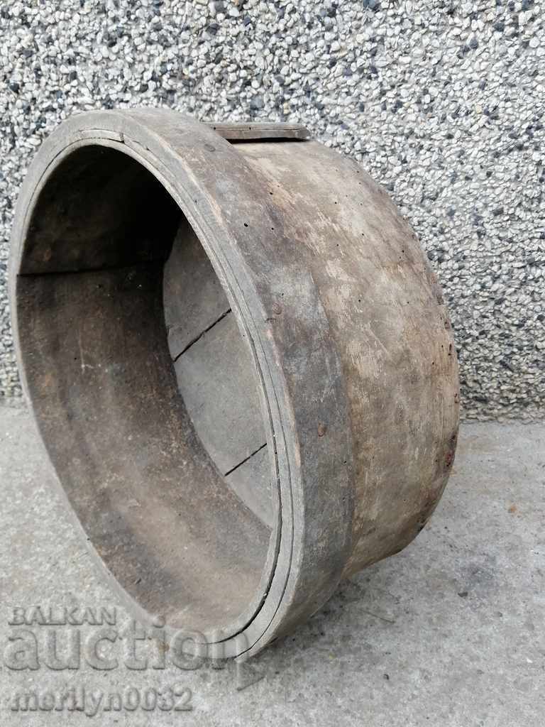 Delivery of Old grain grain cereal chic, buckle, wooden Delivery of Old grain grain cereal chic, buckle, wooden