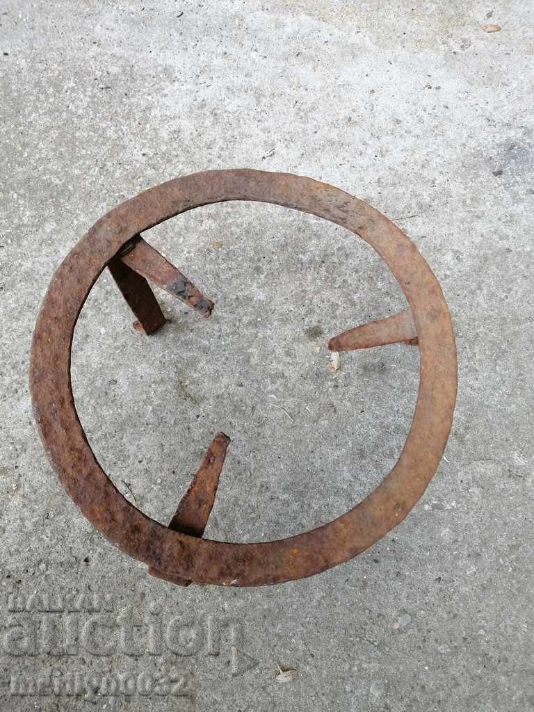 An antique wrought iron soot hearth grilled pyruvic wrought iron with price 34.00 BGN | € 17.38 An antique wrought iron soot hearth grilled pyruvic wrought iron with price 34.00 BGN | € 17.38