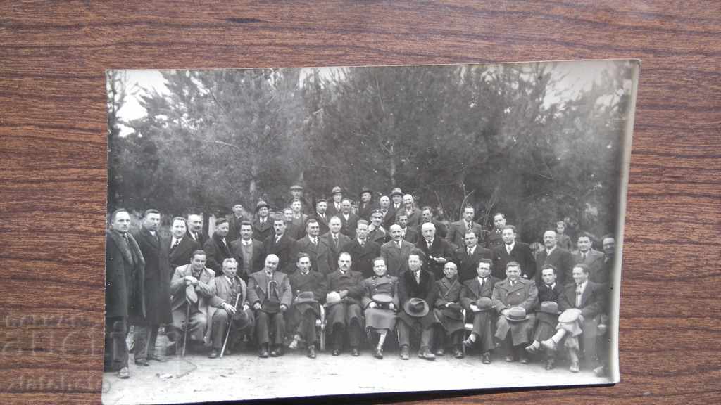 O fotografie veche - o întâlnire a uniunilor de apă