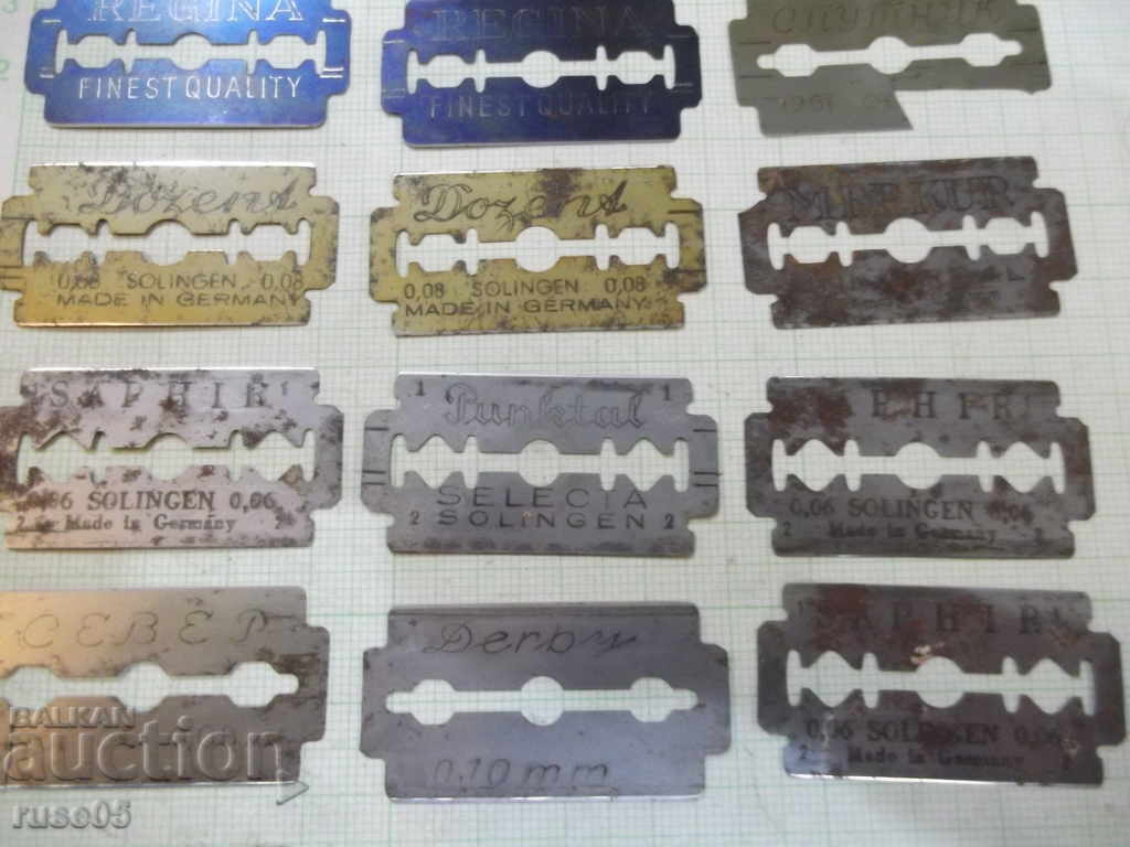 Licitație O mulțime de lame de ras vechi Licitație O mulțime de lame de ras vechi