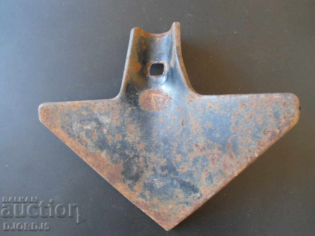 Old railer, hell with price 3.00 BGN | € 1.53 Old railer, hell with price 3.00 BGN | € 1.53