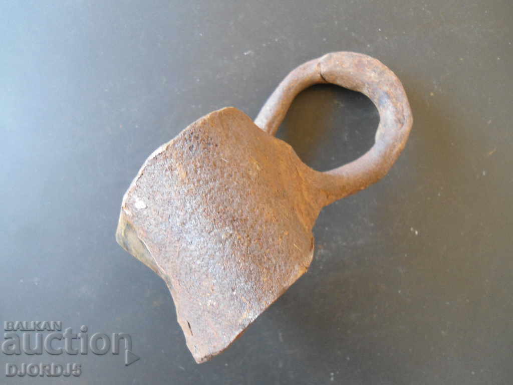 Old wrought iron with price 2.00 BGN | € 1.02 Old wrought iron with price 2.00 BGN | € 1.02