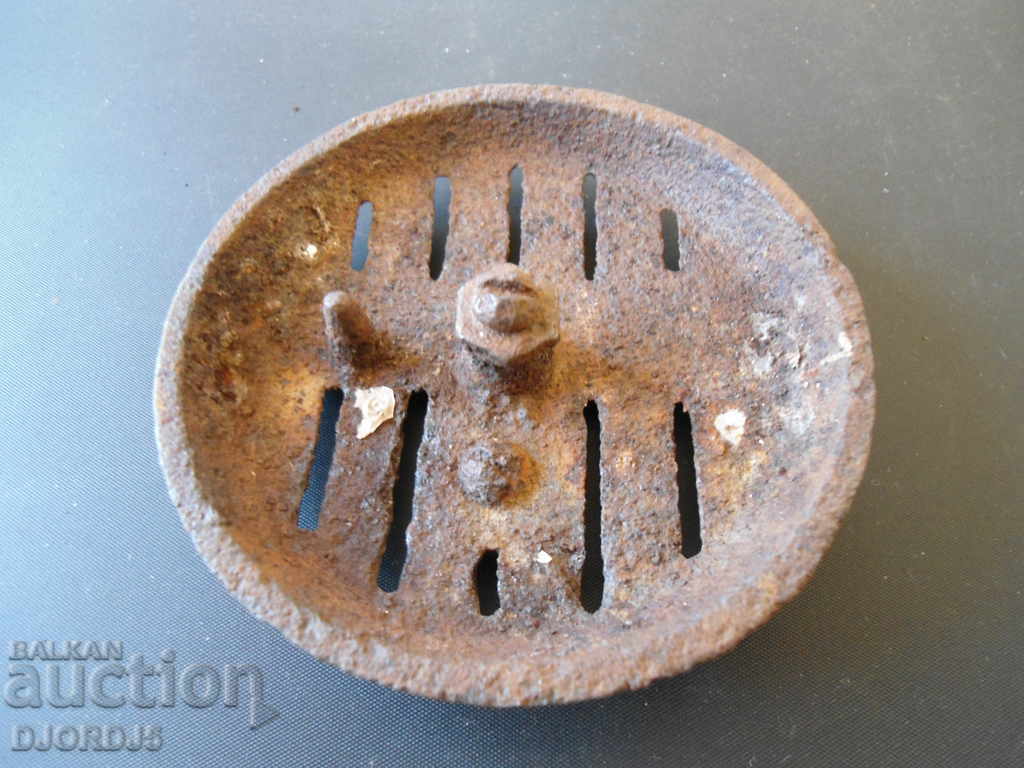 Licitație Aplicarea de la o sobă veche Licitație Aplicarea de la o sobă veche