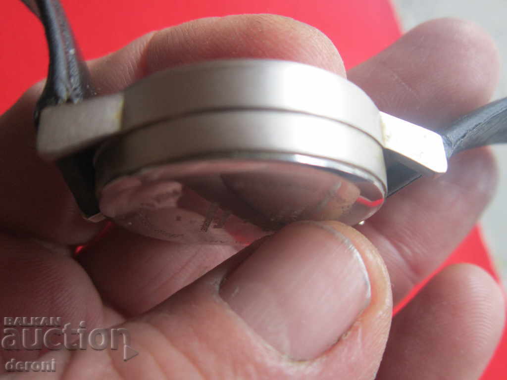 Auction  Unique art clock Wiesbaden quartz