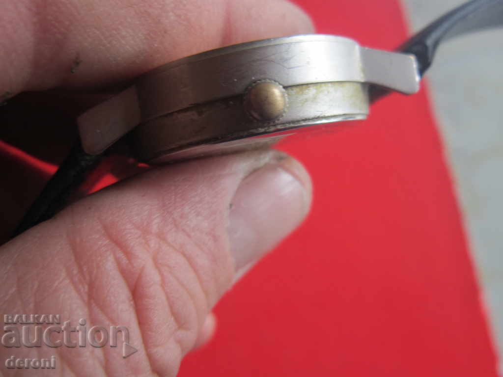 Delivery of Unique art clock Wiesbaden quartz