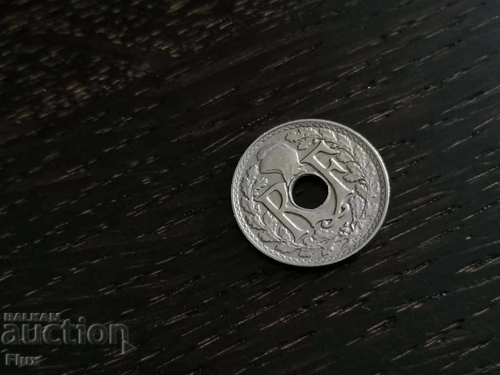 Monedă - Franța - 5 centimes | 1938 cu preț 4.75 BGN | € 2.43 Monedă - Franța - 5 centimes | 1938 cu preț 4.75 BGN | € 2.43