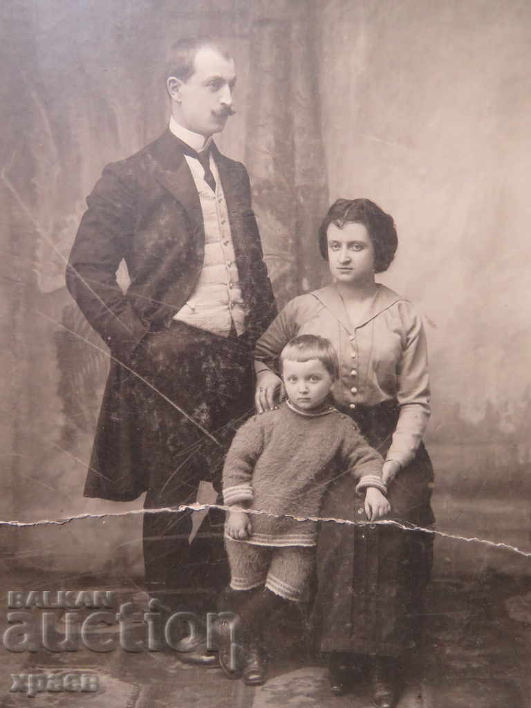 OLD PHOTOGRAPHY - CARDBOARD - LARGE 031 with price 19.99 BGN | € 10.22