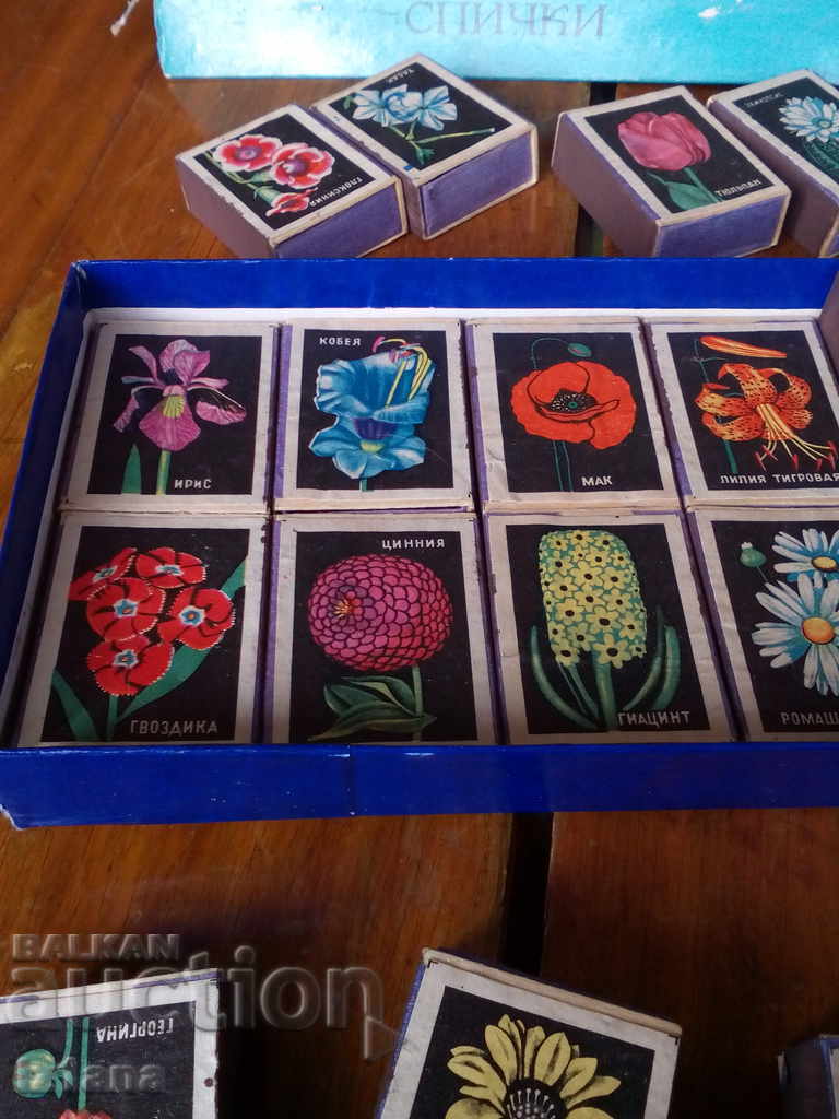 Old Russian match boxes Flowers, match - 6 Old Russian match boxes Flowers, match - 6