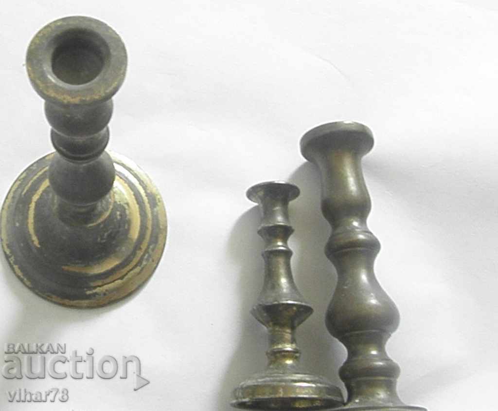 Delivery of LOT OF THREE CANDLES