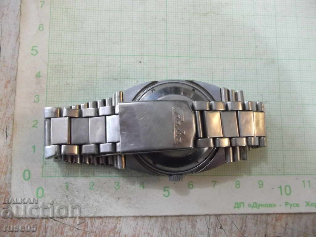 Часовник"SLAVA"автомат с датник мъжки с верижка работещ с цена 120.00 лв. | € 61.36 Часовник"SLAVA"автомат с датник мъжки с верижка работещ с цена 120.00 лв. | € 61.36