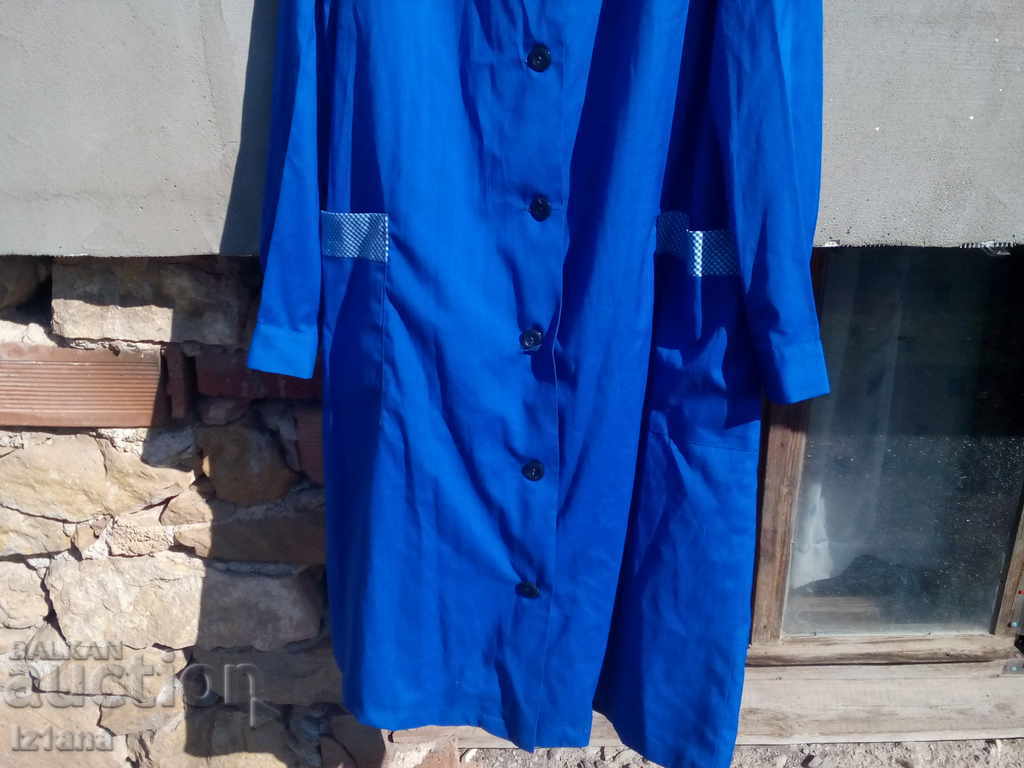 Auction Old blue working apron Auction Old blue working apron