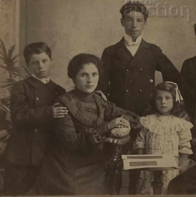 Auction PRINCIPALITY OF B-I OFFICER ORDER MEDAL FAMILY MARKOLESKO VARNA Auction PRINCIPALITY OF B-I OFFICER ORDER MEDAL FAMILY MARKOLESKO VARNA