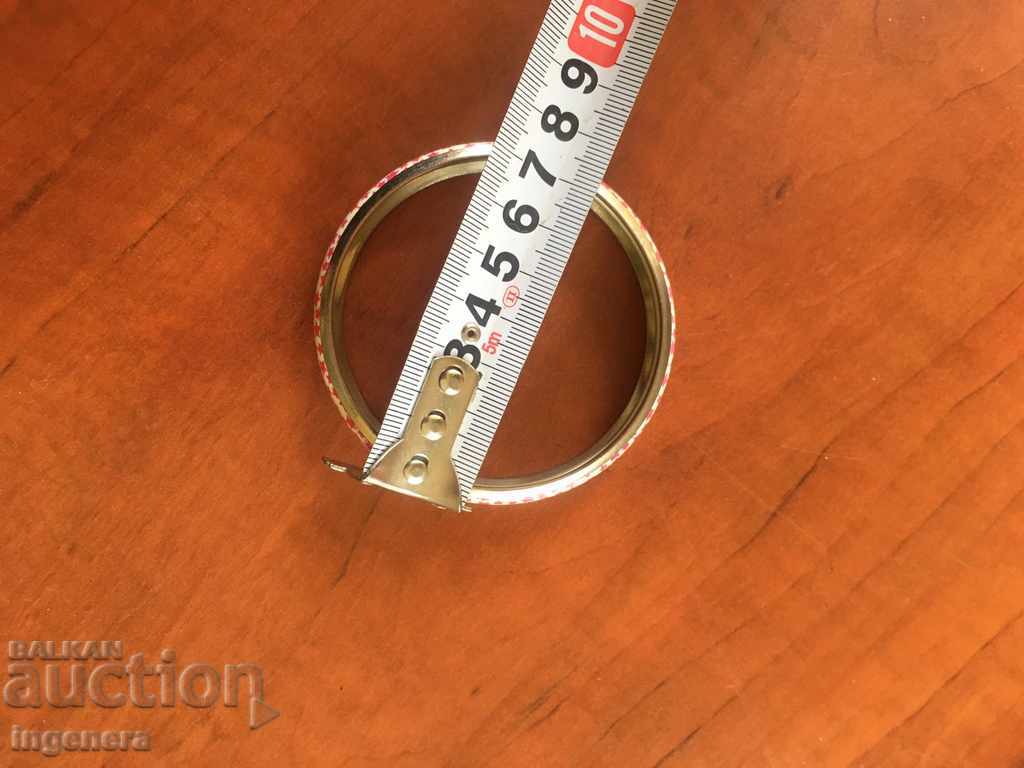 Delivery of WRIGHT METAL Delivery of WRIGHT METAL