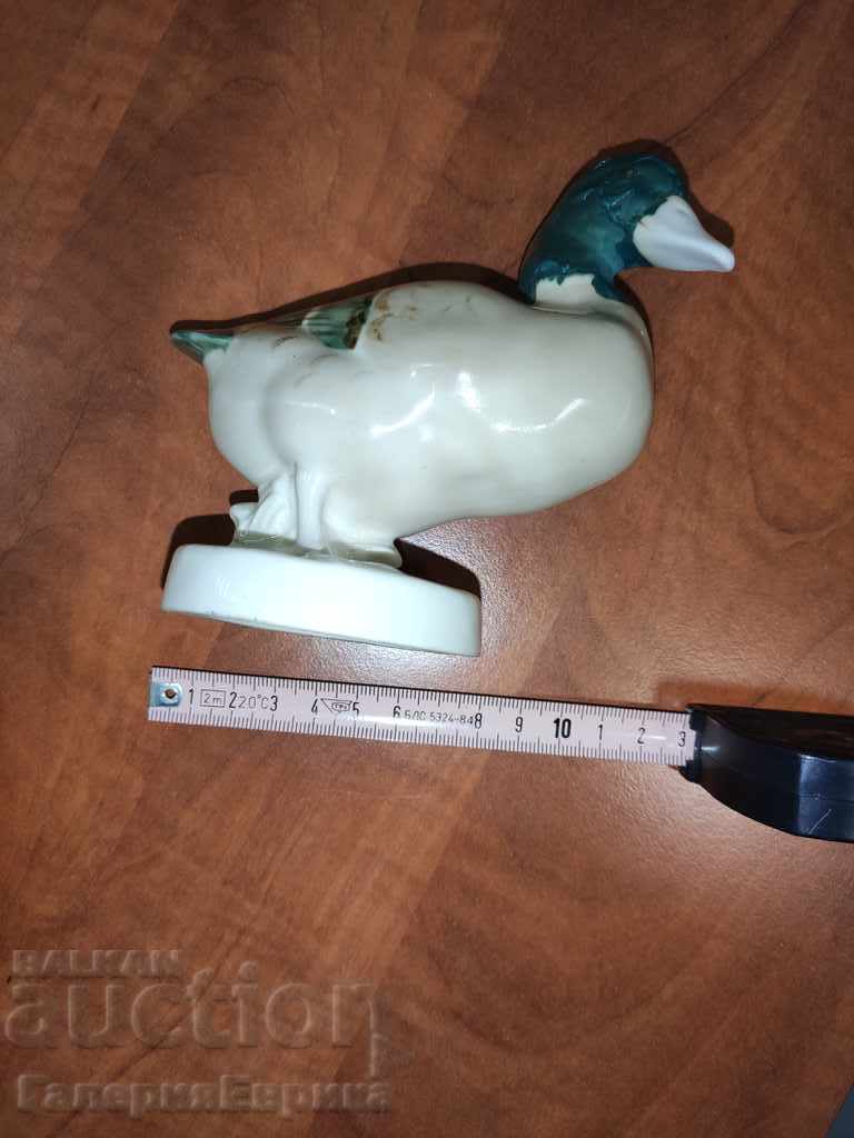 Porcelain figurine with price 34.00 BGN | € 17.38 Porcelain figurine with price 34.00 BGN | € 17.38