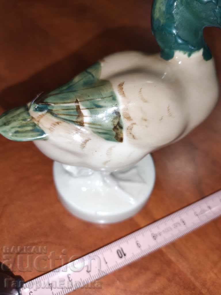 Delivery of Porcelain figurine Delivery of Porcelain figurine