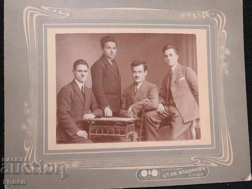 OLD PHOTOGRAPHY - CARDBOARD - VLADIKOV - BIG 117