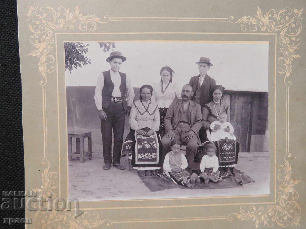 OLD PHOTOGRAPHY - CARDBOARD - LARGE 120