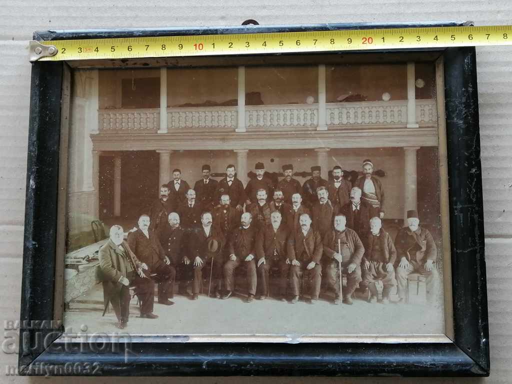 Auction Portrait of grandmother's ceilings picture, picture framed Auction Portrait of grandmother's ceilings picture, picture framed