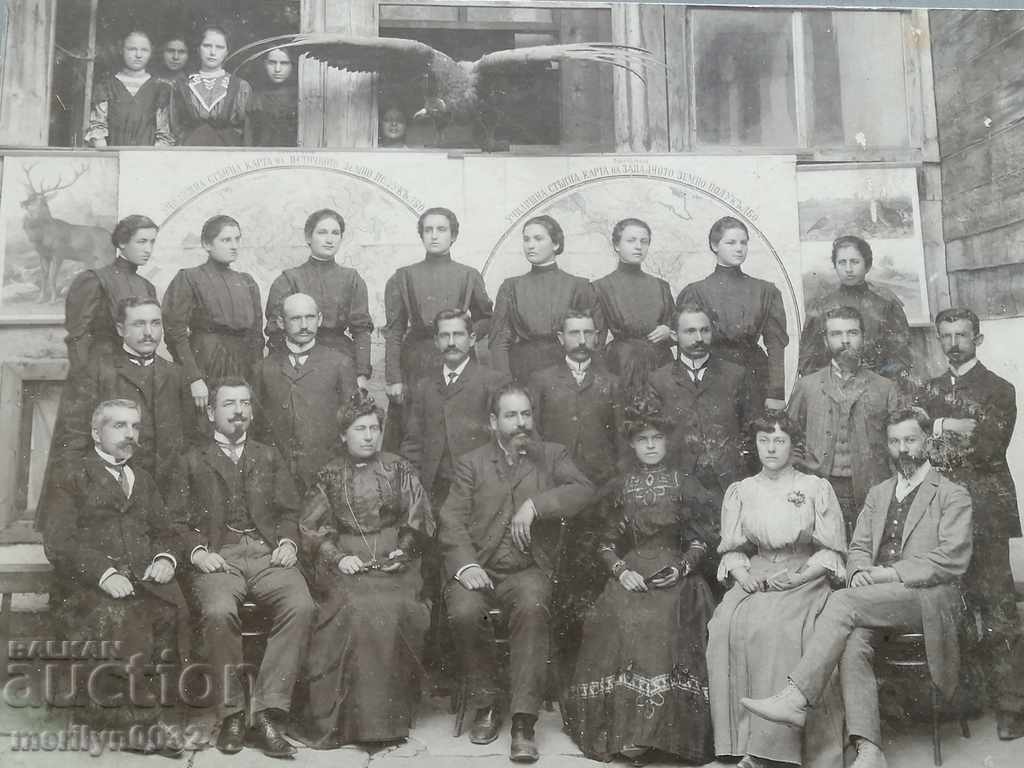 Portrait of grandmother's ceilings photo, picture frame Edirne with price 128.00 BGN | € 65.45 Portrait of grandmother's ceilings photo, picture frame Edirne with price 128.00 BGN | € 65.45