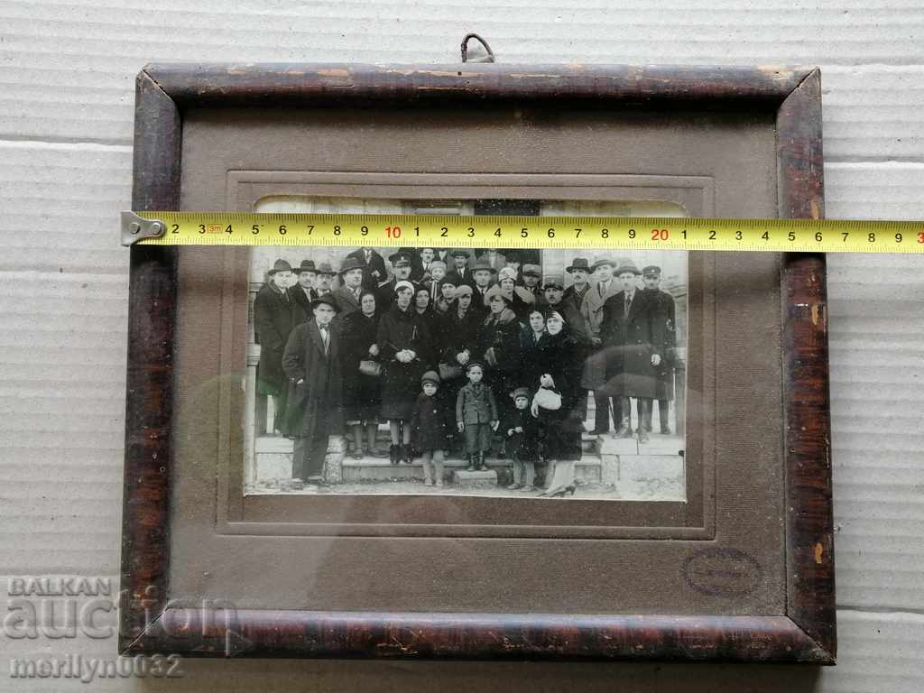 Auction Portrait of grandmother's ceilings picture, picture framed Auction Portrait of grandmother's ceilings picture, picture framed