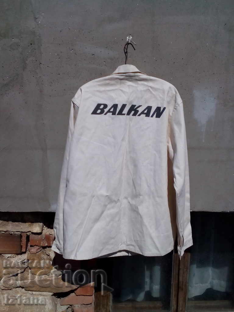 Livrarea Jacheta veche BGA Balkan, Balkan