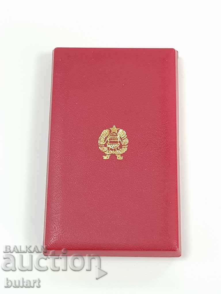 Delivery of HUNGARY MILITARY COMMUNIST HUNGARY MEDAL Delivery of HUNGARY MILITARY COMMUNIST HUNGARY MEDAL