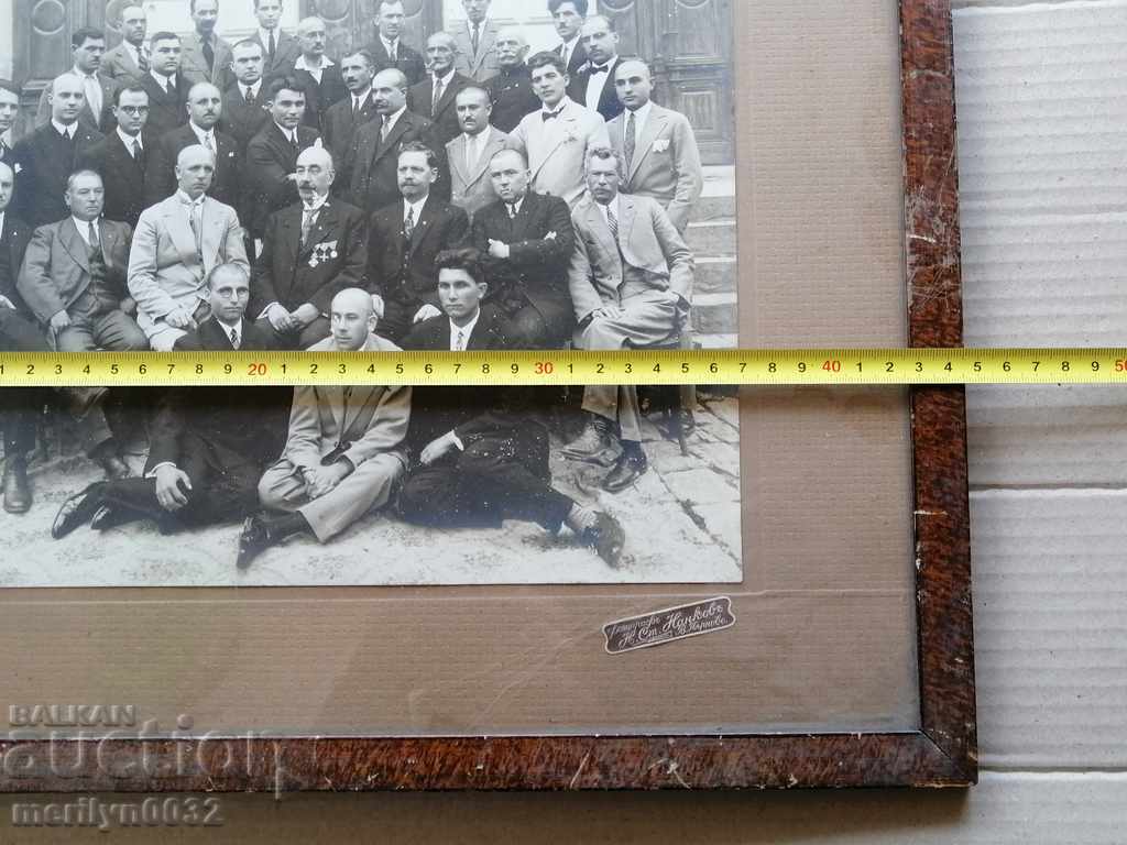 Delivery of Portrait of grandmother's ceilings photo photography Turnovo Bank Delivery of Portrait of grandmother's ceilings photo photography Turnovo Bank