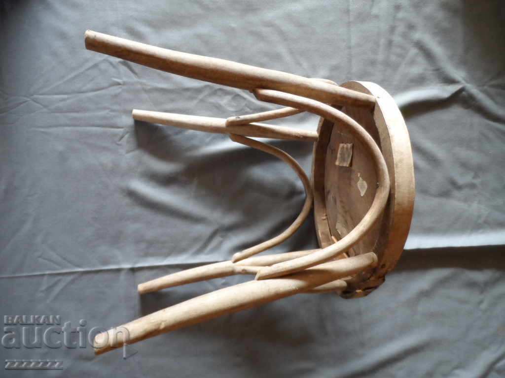 Auction Viennese stool Auction Viennese stool