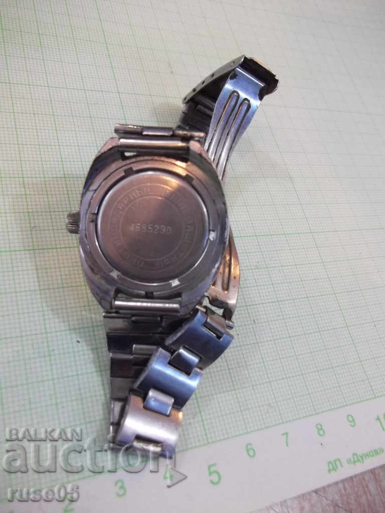 Παρακολουθήστε το "ZARJA" με χειροποίητη χειροποίητη γυναικεία σοβιετική εργαζόμενη - 5 Παρακολουθήστε το "ZARJA" με χειροποίητη χειροποίητη γυναικεία σοβιετική εργαζόμενη - 5