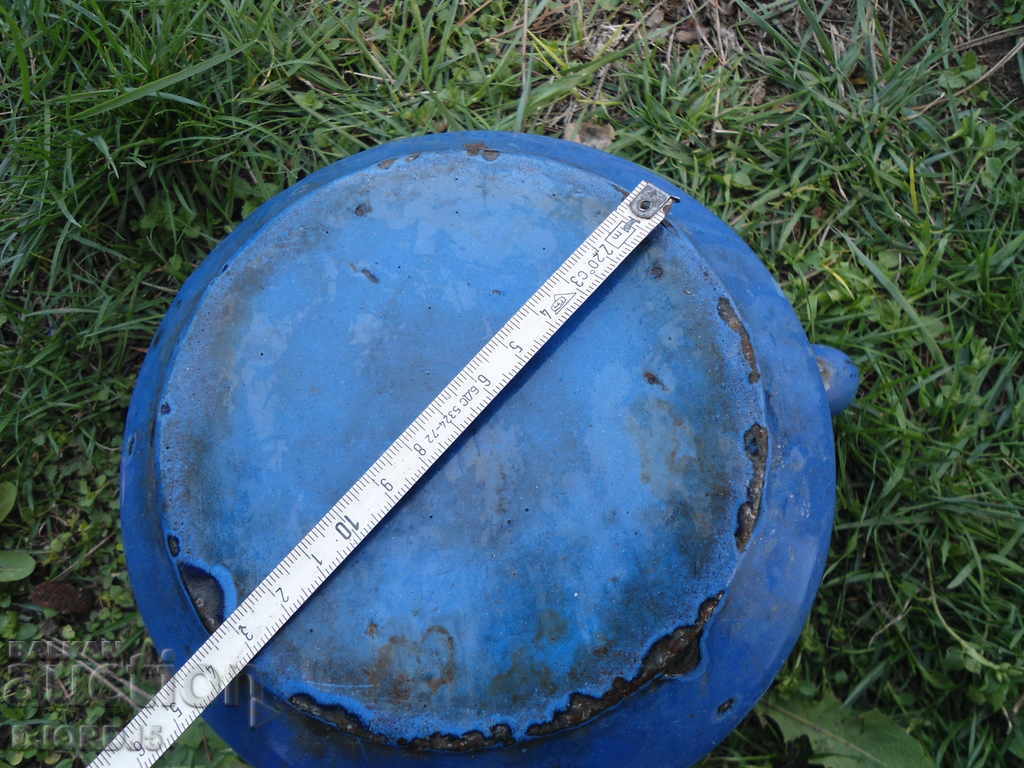 Delivery of Old enamel teapot Delivery of Old enamel teapot