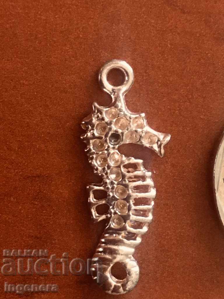 Pendant ornamented metal medallion with price 3.00 BGN | € 1.53