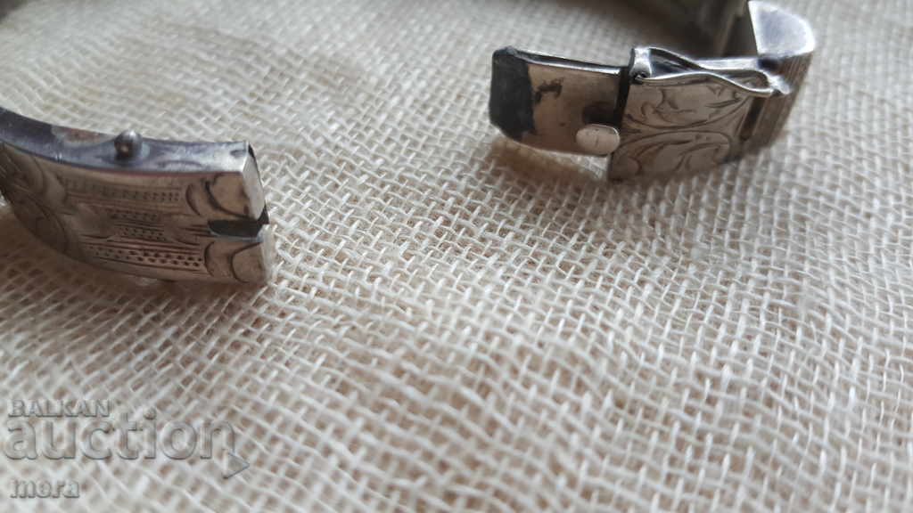 Auction Silver antique bracelet Auction Silver antique bracelet