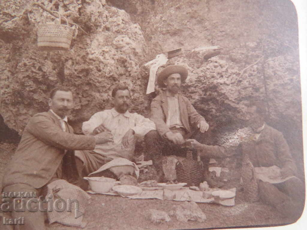 OLD PHOTO - SHUMEN - KYOSHKOVETE with price 7.99 BGN | € 4.09 OLD PHOTO - SHUMEN - KYOSHKOVETE with price 7.99 BGN | € 4.09