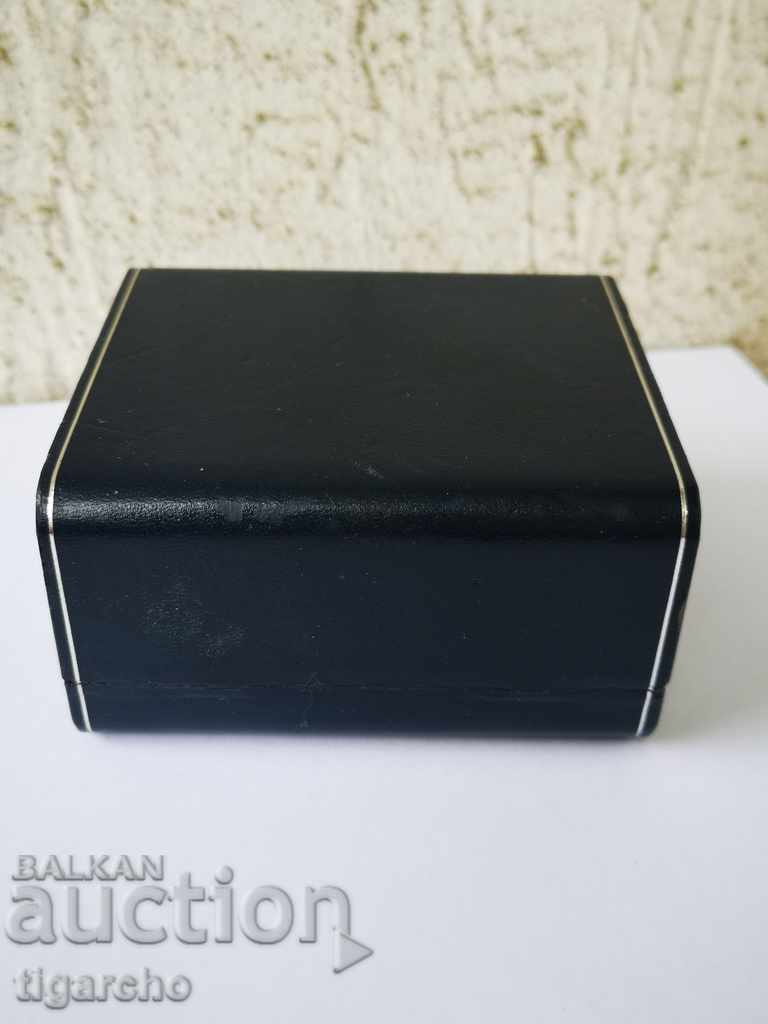 Auction Tissot watch box Auction Tissot watch box