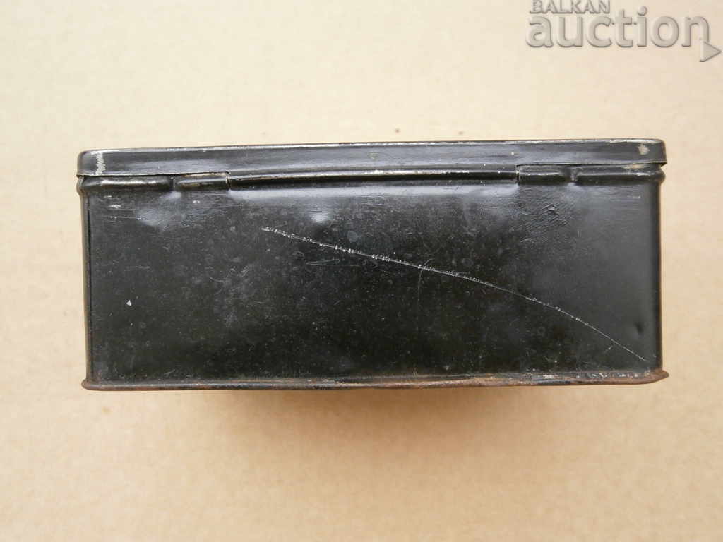 vintage KOHLER tin box box - 5 vintage KOHLER tin box box - 5