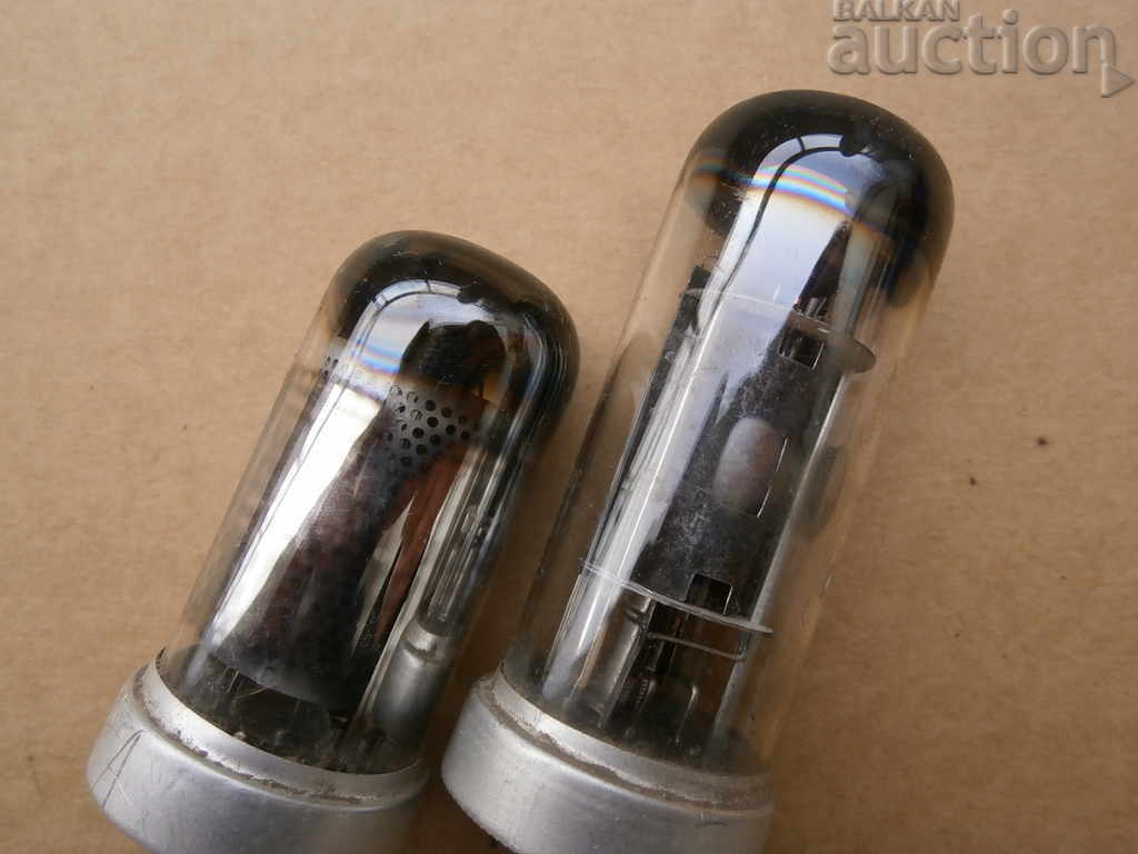 Δημοπρασία vintage λαμπτήρες ραδιοφώνου Δημοπρασία vintage λαμπτήρες ραδιοφώνου