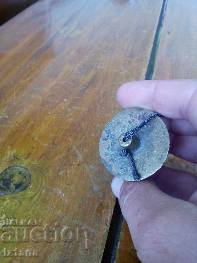 Old plumb line with price 18.00 BGN | € 9.20 Old plumb line with price 18.00 BGN | € 9.20