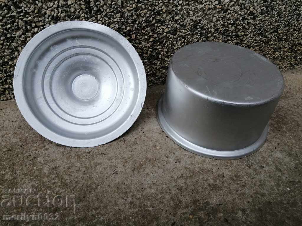 Δοχείο χαλκού με καπάκι από φούρνο χαλκού με τιμή 69.00 BGN | € 35.28