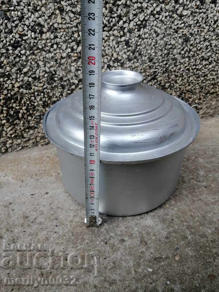 Δημοπρασία Δοχείο χαλκού με καπάκι από φούρνο χαλκού