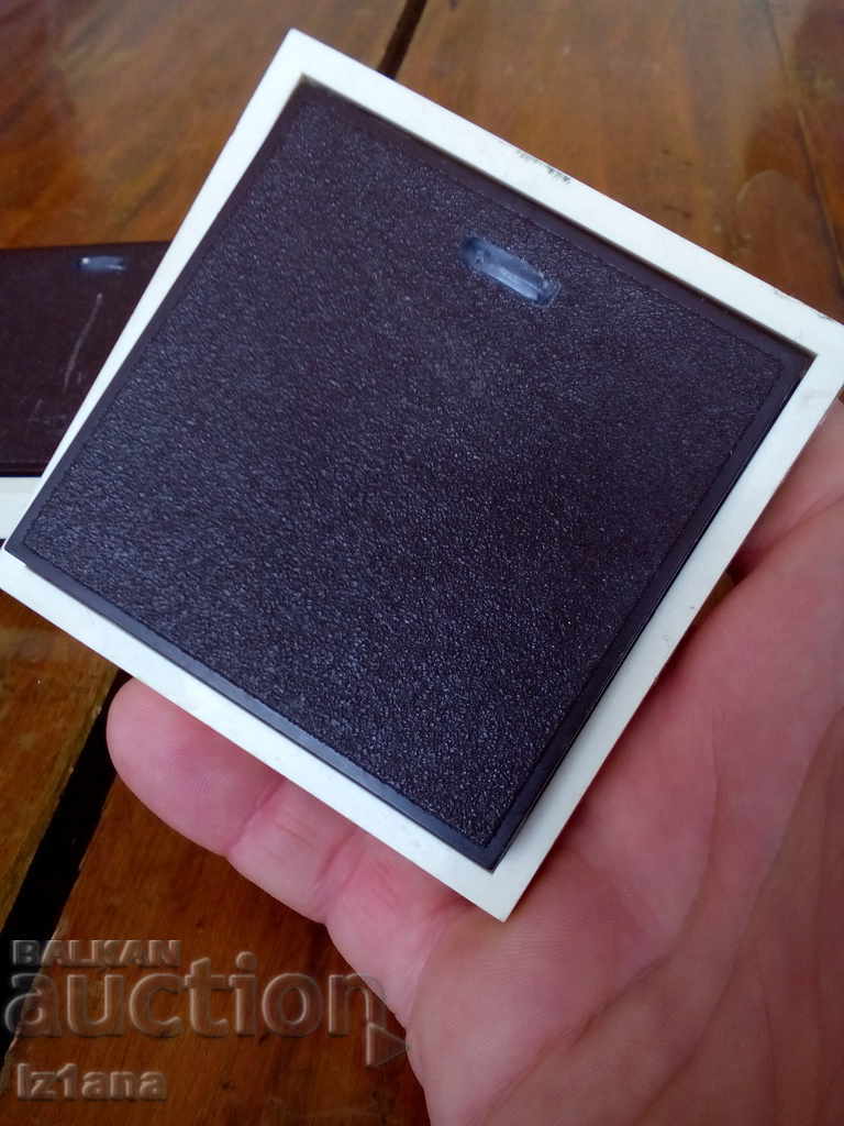 Old power switch with price 15.00 BGN | € 7.67 Old power switch with price 15.00 BGN | € 7.67