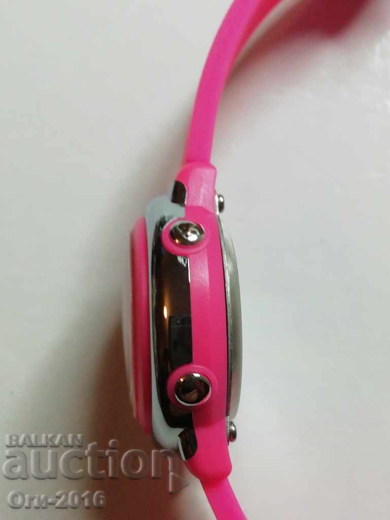 SKMEI Ladies Watch - 6 SKMEI Ladies Watch - 6