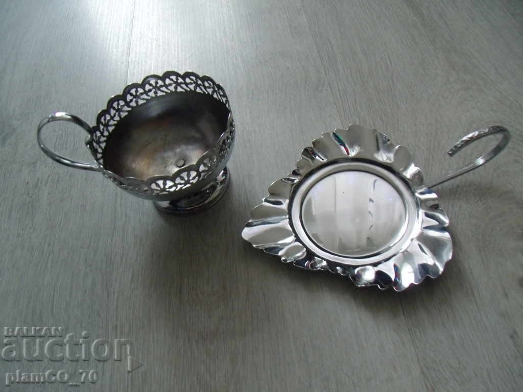 Delivery of No. * 4130 Old small metal English vessels Delivery of No. * 4130 Old small metal English vessels