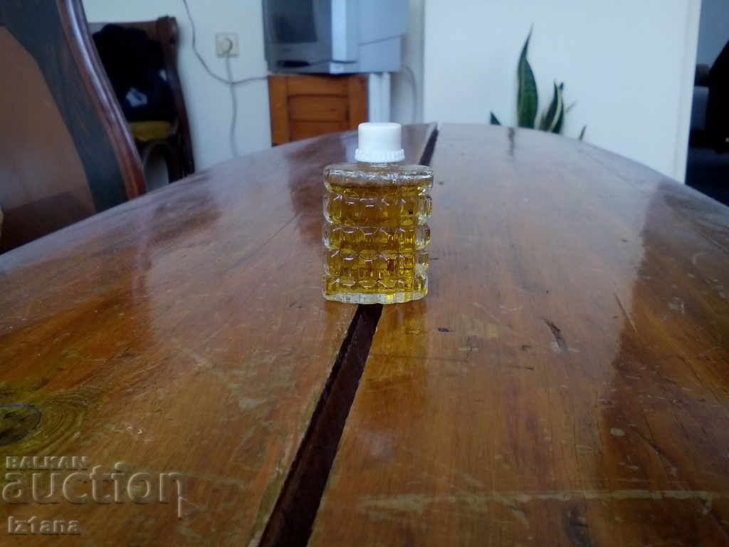 Old perfume, perfume Shield with price 40.00 BGN | € 20.45
