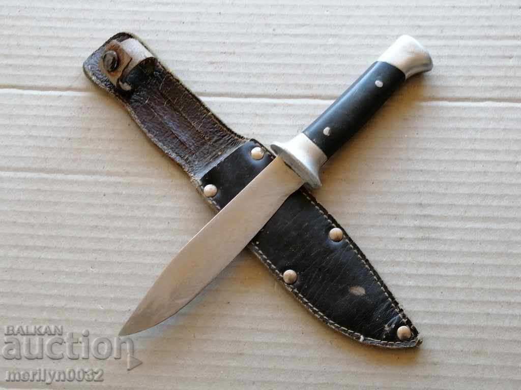 Delivery of An old tourist knife with a kama dagger, a blade Delivery of An old tourist knife with a kama dagger, a blade