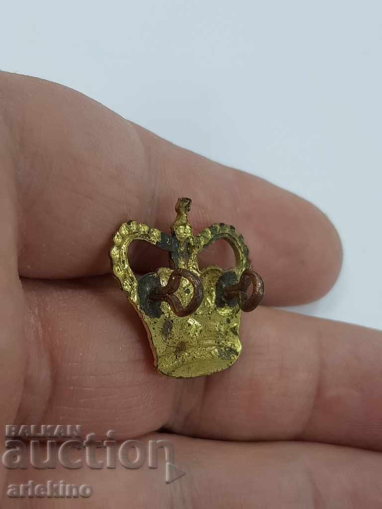 Delivery of An old gilded military crown for shoots or epaulets Delivery of An old gilded military crown for shoots or epaulets