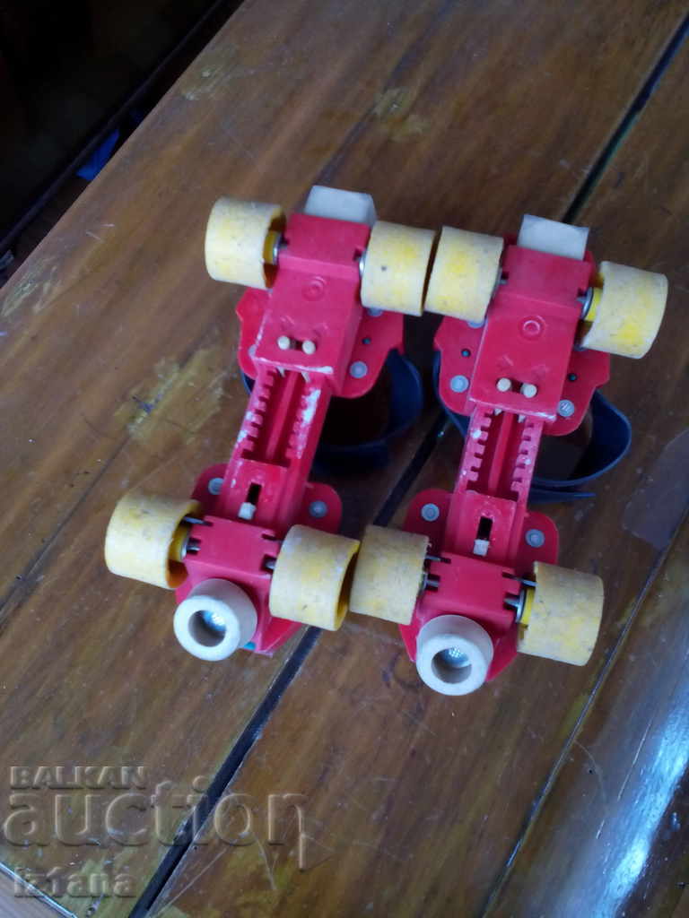 Old roller skates - 6