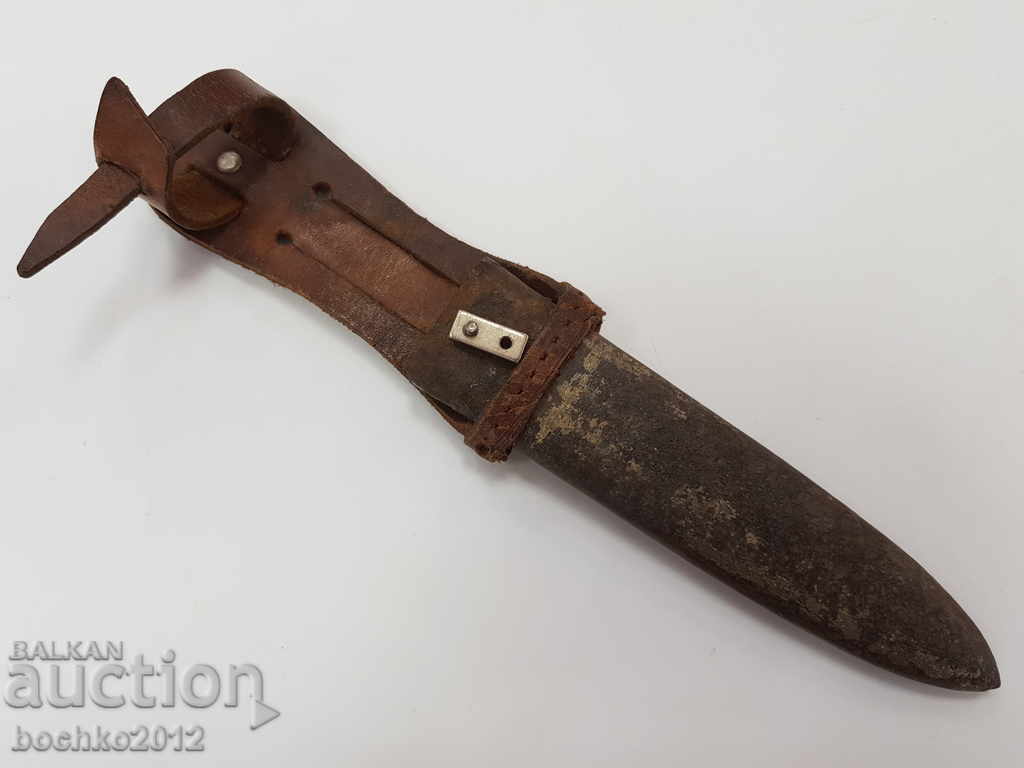 Original old knife sheath Europe with price 38.00 BGN | € 19.43 Original old knife sheath Europe with price 38.00 BGN | € 19.43